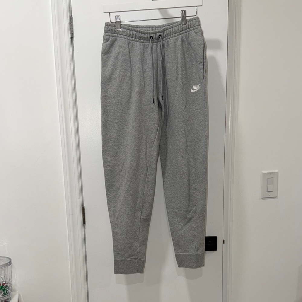 Nike Heather Gray Joggers
